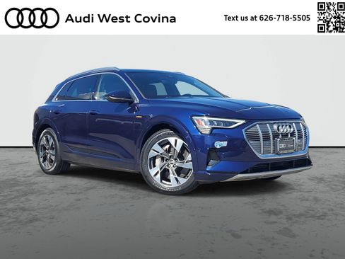Used 2021 Audi e-tron Prestige w/ Prestige Package image 1