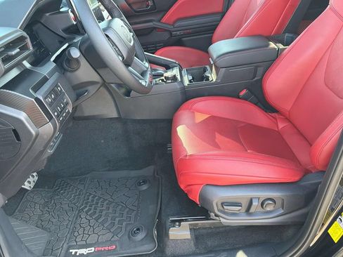 Certified 2025 Toyota Tacoma TRD Pro AWD/4WD image 27