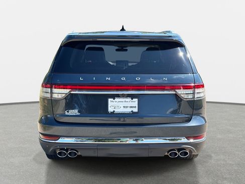 Used 2022 Lincoln Aviator Reserve w/ Equipment Group 201A image 6