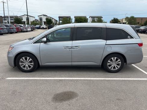 Used 2016 Honda Odyssey EX-L image 2