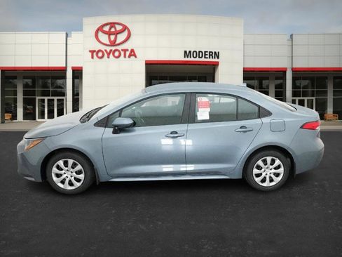 New 2026 Toyota Corolla LE image 9