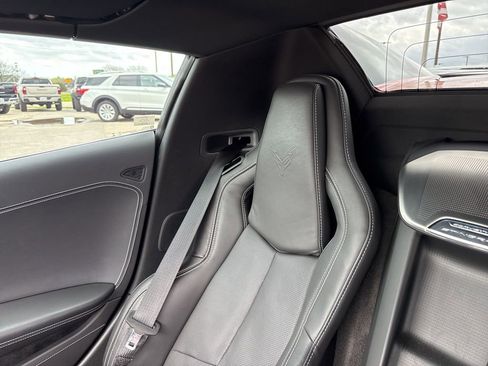 Used 2022 Chevrolet Corvette Stingray Preferred Conv w/ Z51 Performance Package RWD image 36