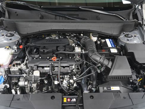 Certified 2026 Hyundai Kona SEL Premium AWD/4WD image 31