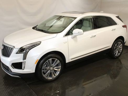 New 2026 Cadillac XT5 Premium Luxury FWD image 2