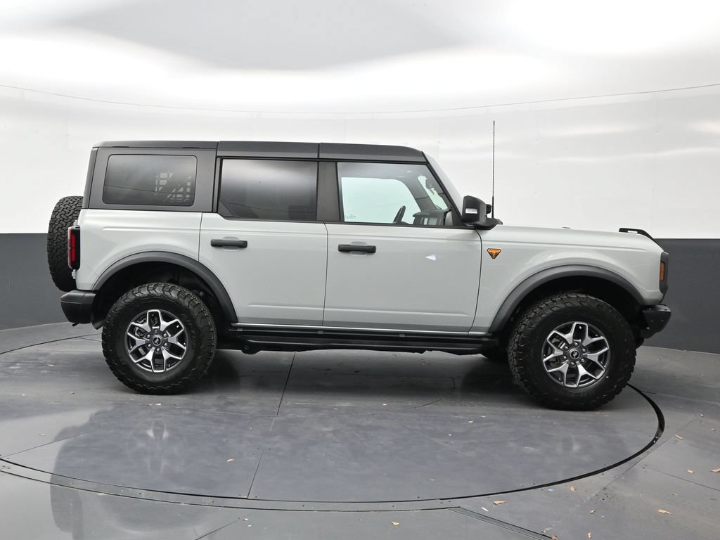 Used 2024 Ford Bronco Badlands AWD/4WD image 6
