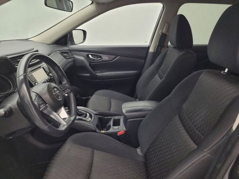 Used 2017 Nissan Rogue SV w/ SV Premium Package FWD image 17