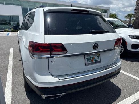 Used 2023 Volkswagen Atlas SE w/ Black Wheel Package FWD image 8