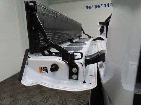 Used 2024 GMC Sierra 3500 Denali w/ Denali Reserve Package image 45