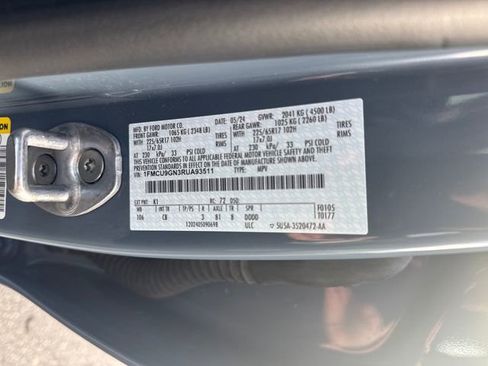 Used 2024 Ford Escape Active image 33