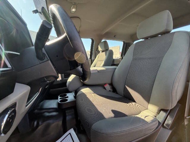 Used 2016 Ford F150 XL w/ Equipment Group 101A Mid AWD/4WD image 16