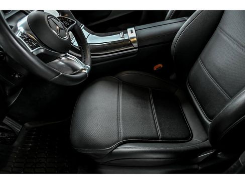 Certified 2023 Mercedes-Benz C 300 4MATIC Sedan image 11