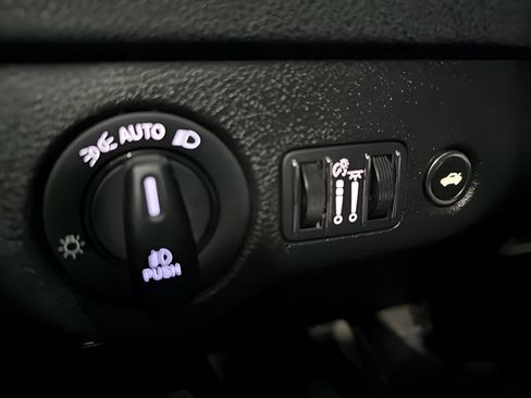 Used 2022 Dodge Charger GT RWD image 22