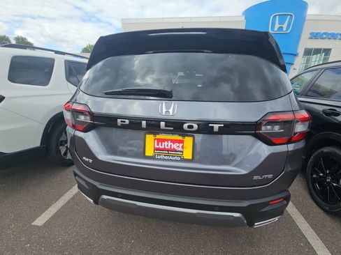 Used 2026 Honda Pilot Elite image 5