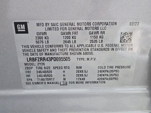 Used 2023 Buick Envision Avenir FWD image 34
