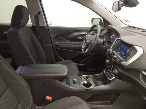 Used 2024 GMC Terrain SLE w/ Fleet Convenience Package FWD image 21