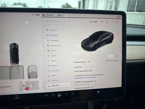 Used 2022 Tesla Model 3 Standard Range RWD image 21