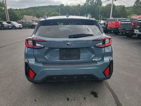 Used 2024 Subaru Crosstrek 2.0i Premium image 5