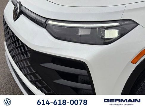 New 2026 Volkswagen Tiguan SEL R-Line image 12