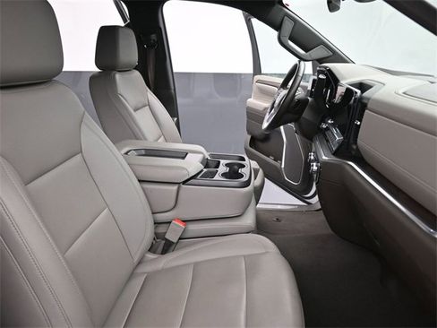Used 2024 GMC Sierra 1500 SLT image 27