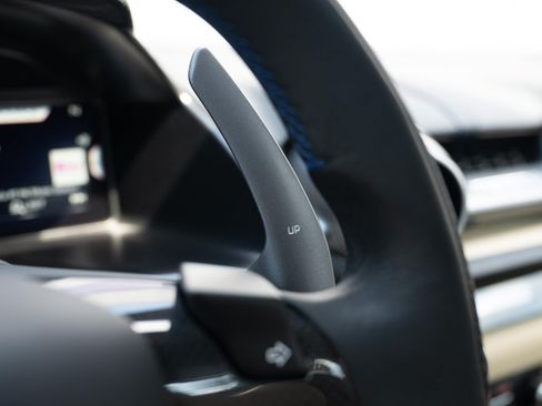 Used 2021 Ferrari 812 GTS RWD image 40
