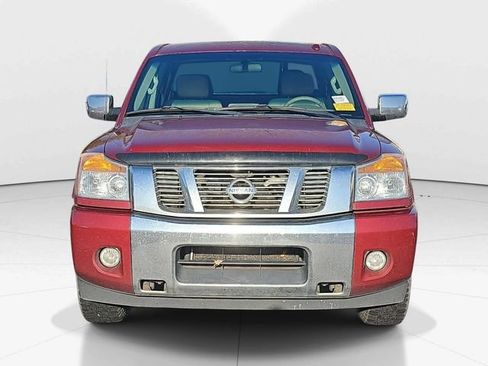 Used 2015 Nissan Titan SV w/ SV Value Truck Package image 2