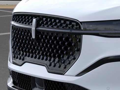 New 2026 Lincoln Nautilus Reserve w/ Jet Appearance Package image 17