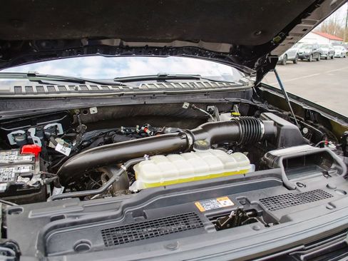 Used 2025 Ford Expedition Max Platinum image 11