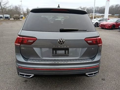 Used 2023 Volkswagen Tiguan SEL R-Line AWD/4WD image 4