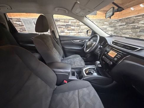 Used 2016 Nissan Rogue S AWD/4WD image 16