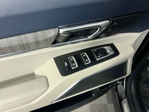 Used 2024 Kia Telluride SX Prestige image 13