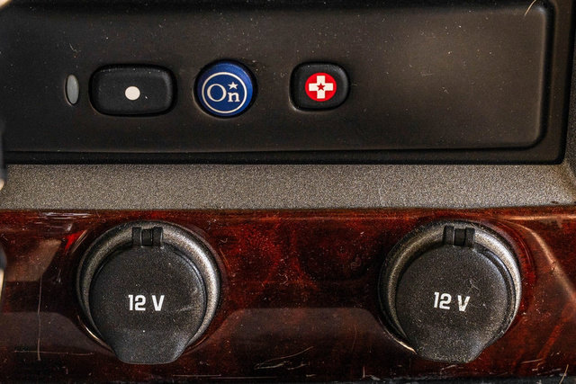 Used 2003 HUMMER H2 w/ Preferred Equipment Group AWD/4WD image 29