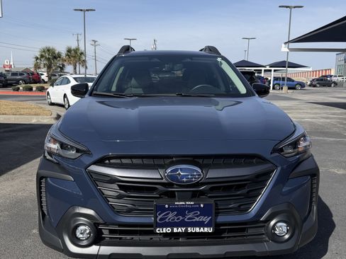 Certified 2025 Subaru Outback Premium w/ Popular Package #1A image 2