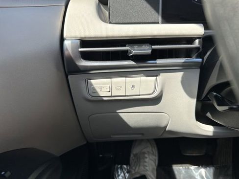 Used 2025 Hyundai Tucson SEL image 23