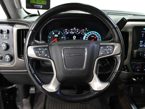 Used 2019 GMC Sierra 3500 Denali w/ Duramax Plus Package image 10