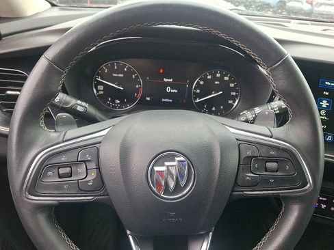 Used 2022 Buick Envision Preferred image 20