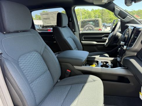 New 2026 RAM 1500 Big Horn AWD/4WD image 14