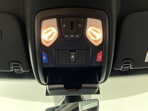 Used 2022 RAM 1500 Big Horn AWD/4WD image 34