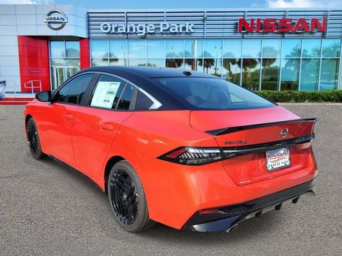 New 2026 Nissan Sentra SR w/ Floor Mat Package FWD image 3