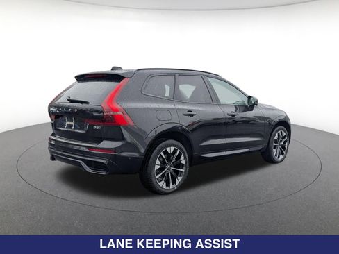 New 2026 Volvo XC60 B5 Plus w/ Protection Package Premier AWD/4WD image 5