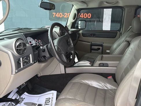 Used 2003 HUMMER H2 w/ Preferred Equipment Group image 17