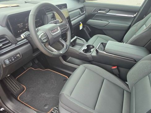 New 2026 GMC Terrain AT4 w/ Technology Package II image 18