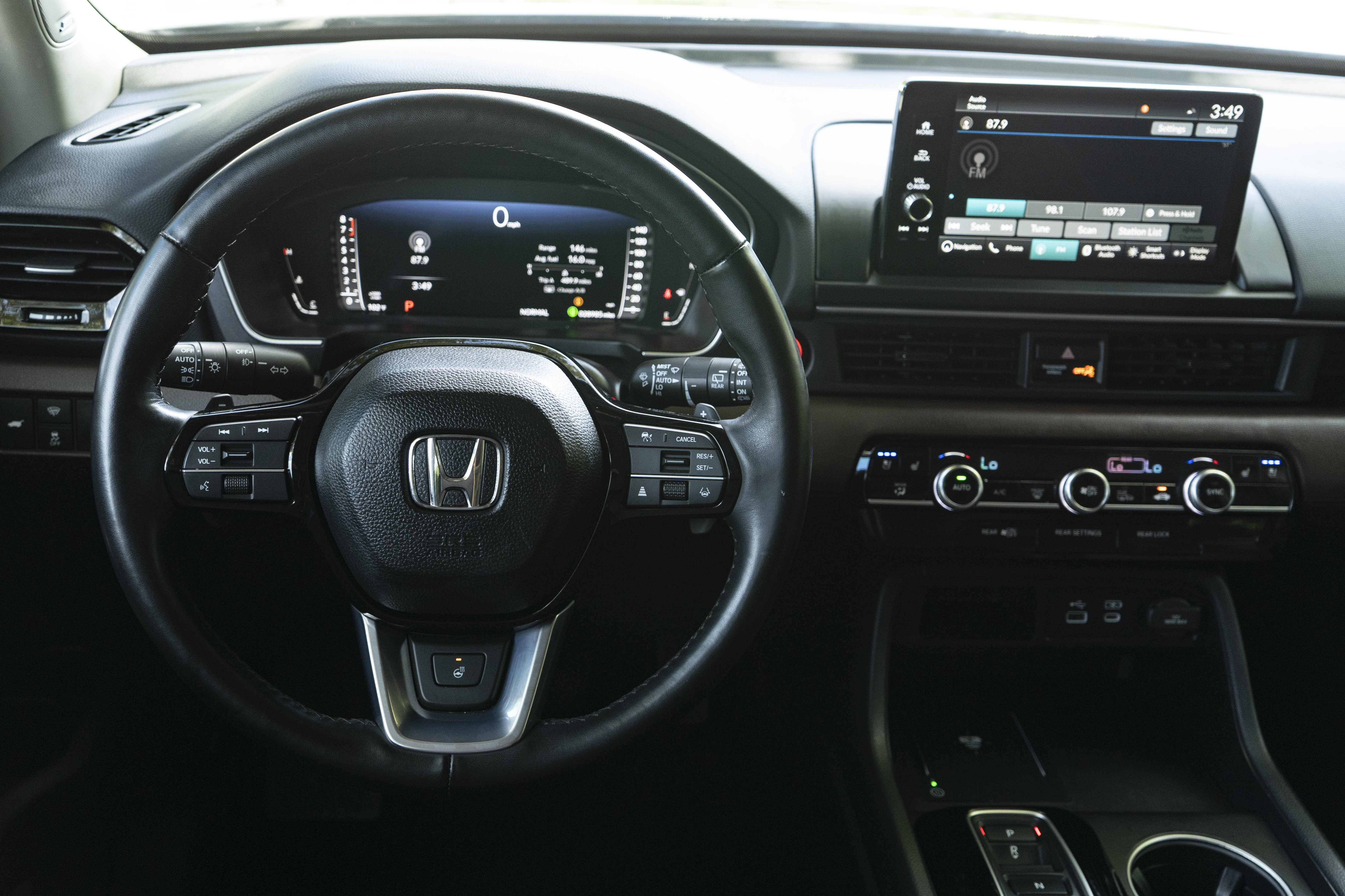 Certified 2025 Honda Pilot Elite image 20