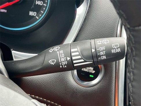 Used 2023 Chevrolet Traverse LT image 23