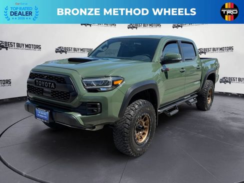 Used 2020 Toyota Tacoma TRD Pro AWD/4WD image 3