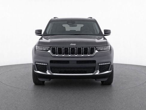 Used 2022 Jeep Grand Cherokee L Limited AWD/4WD image 5