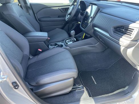 Certified 2025 Subaru Forester Premium w/ Convenience Package #2 image 32