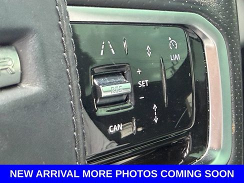 Used 2023 Land Rover Range Rover Evoque R-Dynamic S AWD/4WD image 31