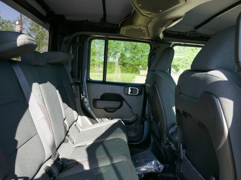 New 2026 Jeep Gladiator Mojave AWD/4WD image 15