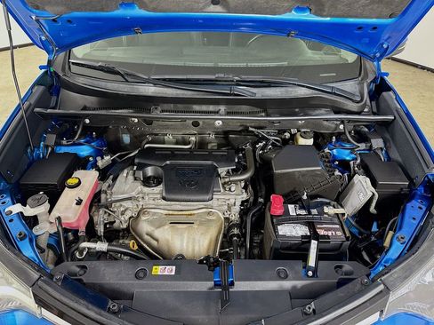 Used 2016 Toyota RAV4 XLE AWD/4WD image 25