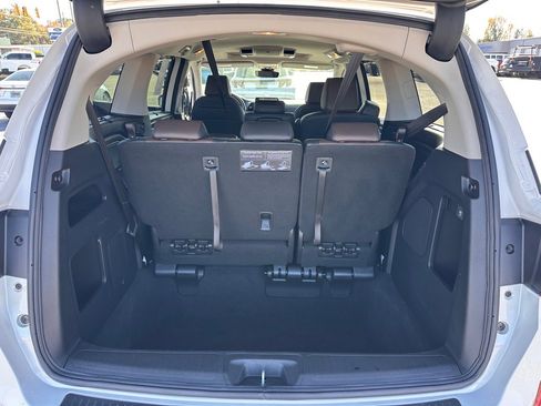 Used 2025 Honda Odyssey Elite image 28